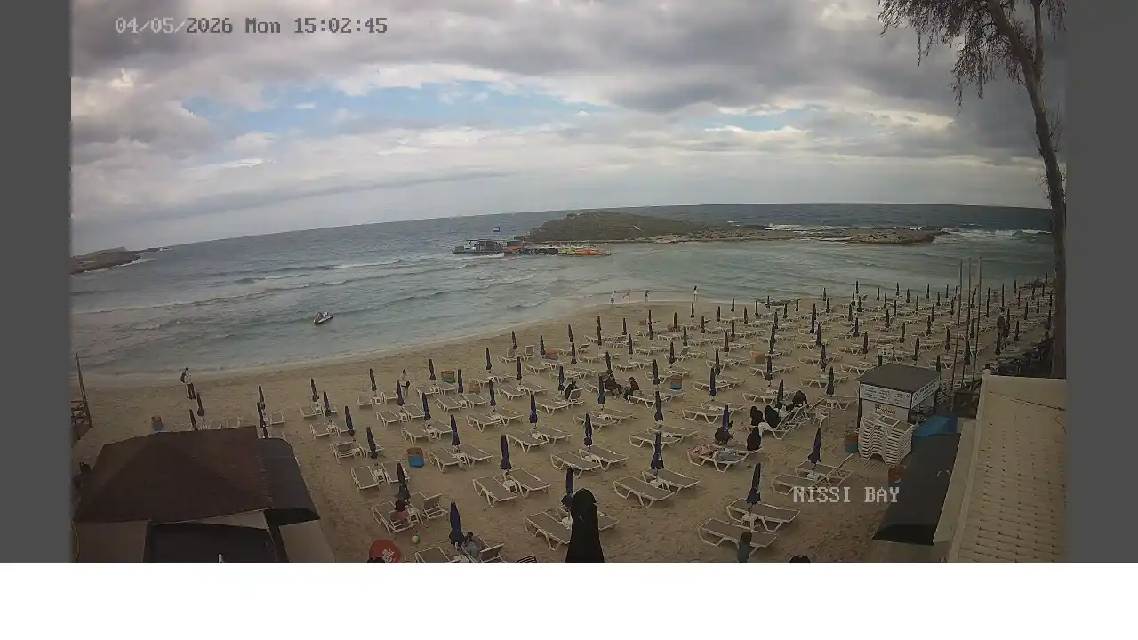 Webcam snapshot from :city — May 4, 2026 13:00