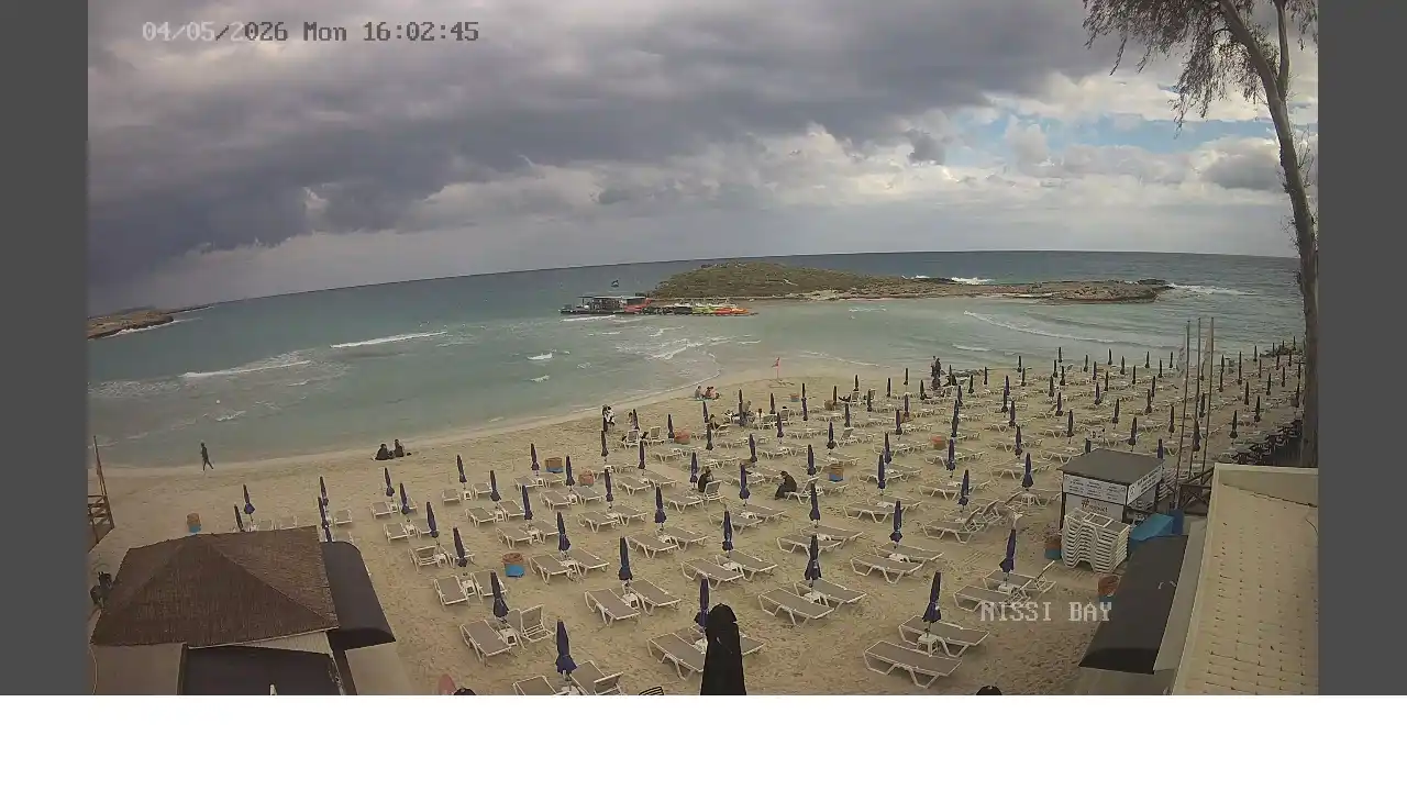 Webcam snapshot from :city — May 4, 2026 14:00