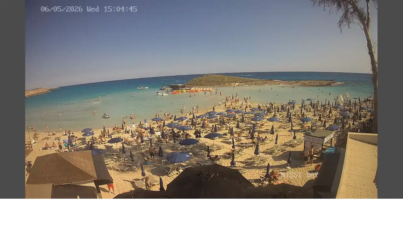 Webcam snapshot from :city — May 6, 2026 13:00
