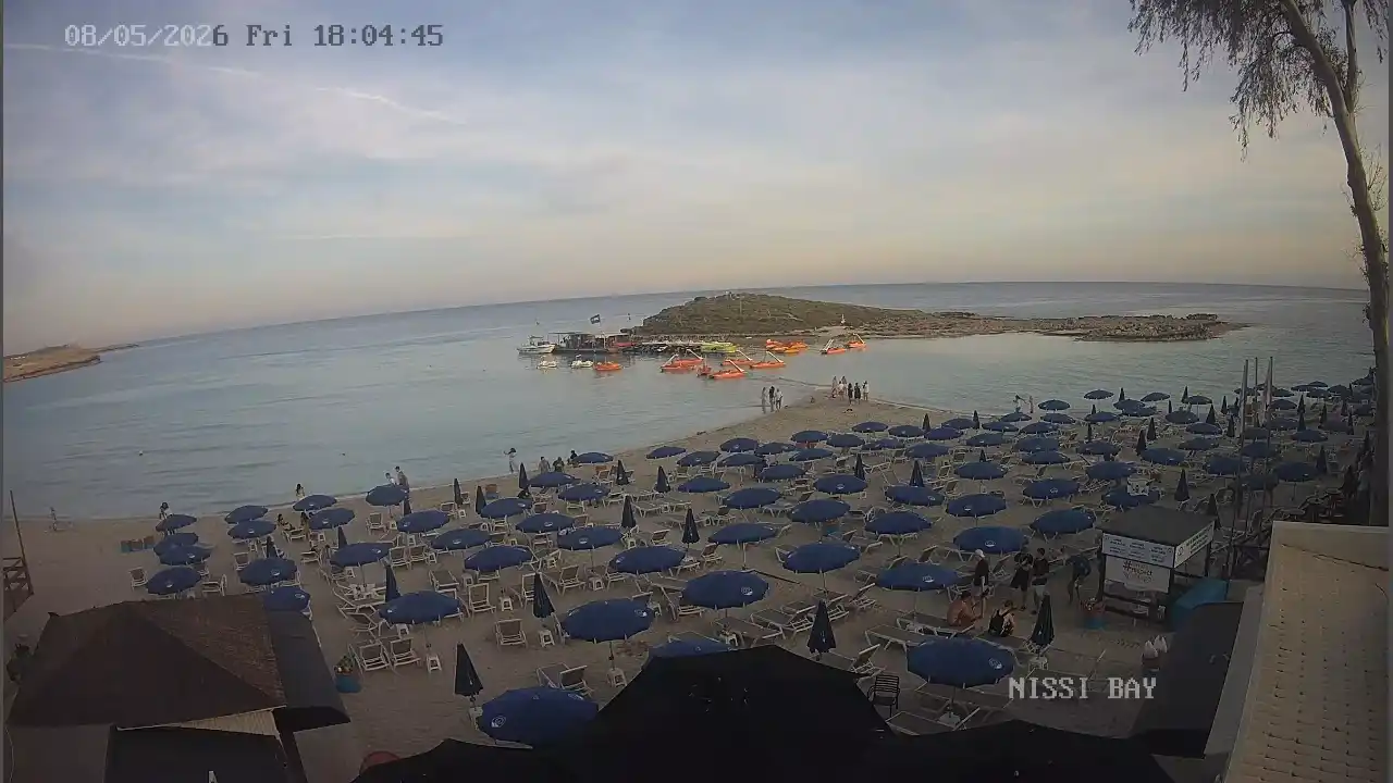 Webcam snapshot from :city — May 8, 2026 16:00