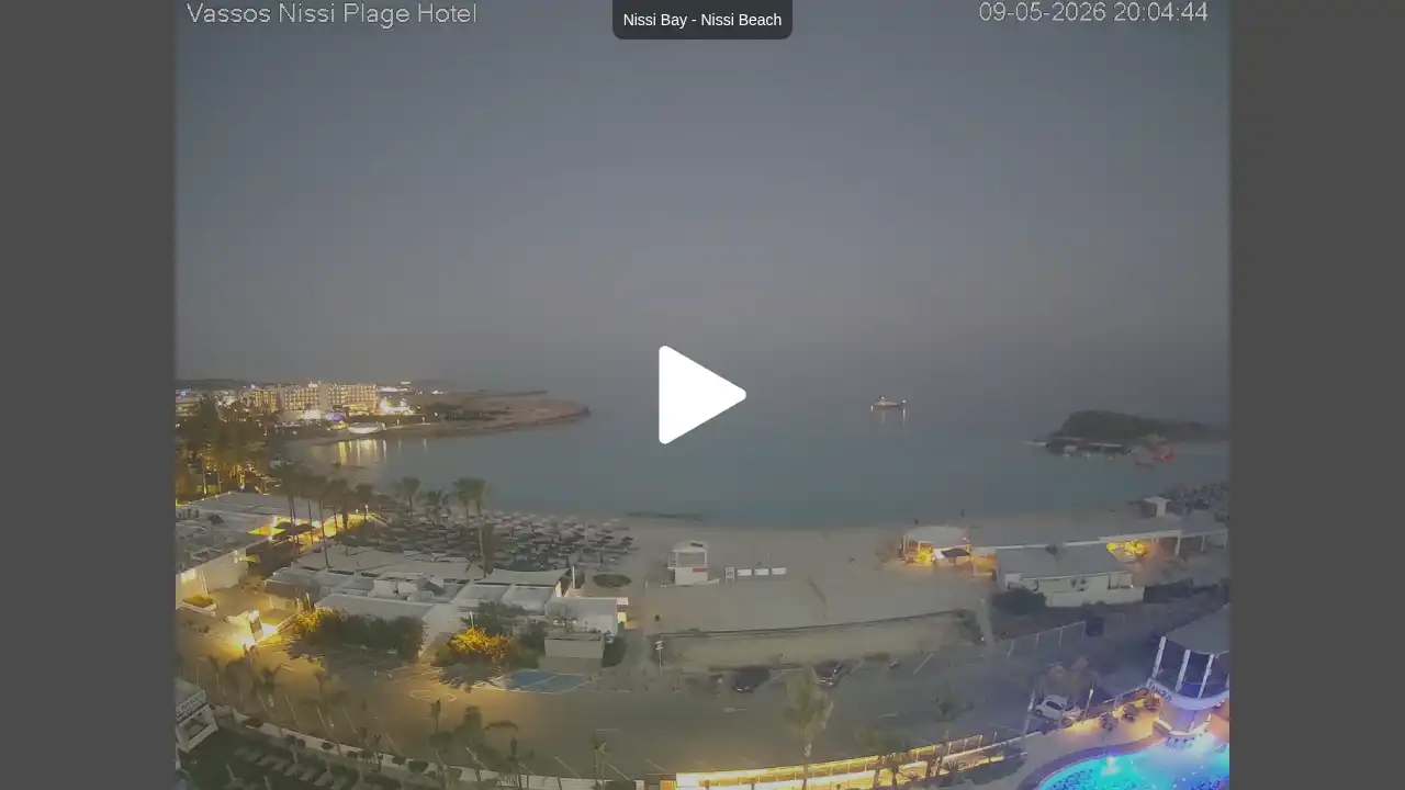 Webcam snapshot from :city — May 9, 2026 18:00