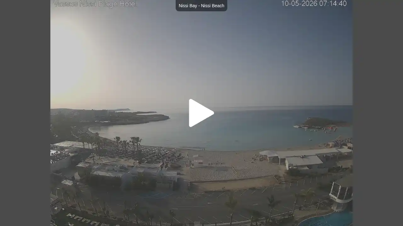 Webcam snapshot from :city — May 10, 2026 05:00