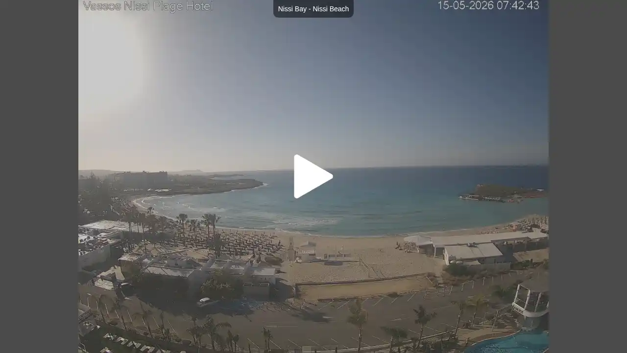Webcam snapshot from :city — May 15, 2026 05:00