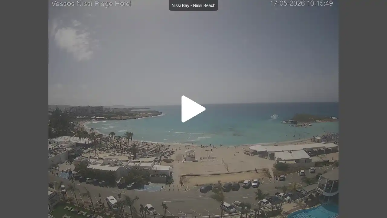 Webcam snapshot from :city — May 17, 2026 08:00