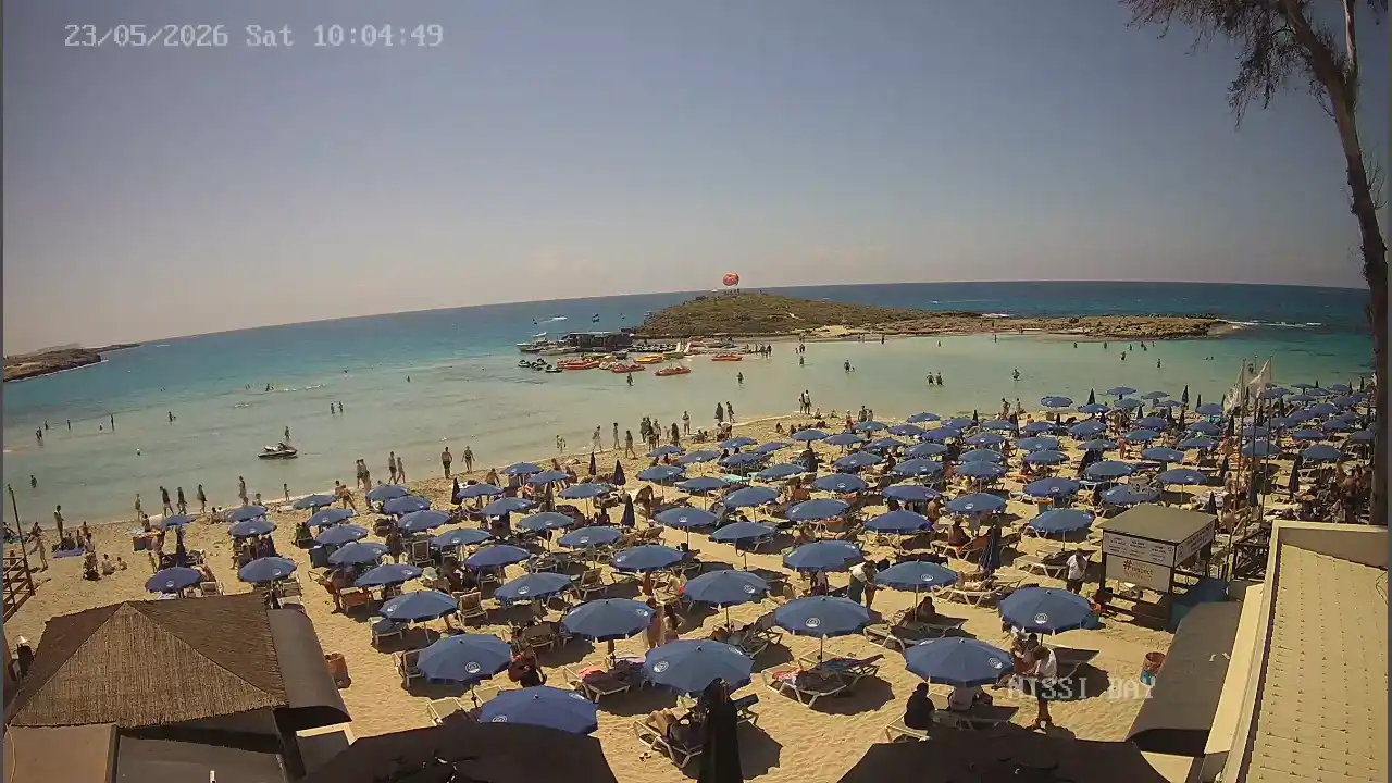 Webcam snapshot from :city — May 23, 2026 08:00