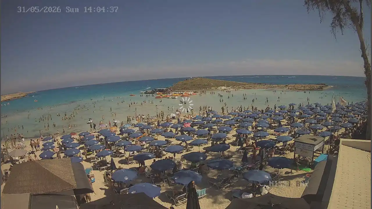 Webcam snapshot from :city — May 31, 2026 12:00