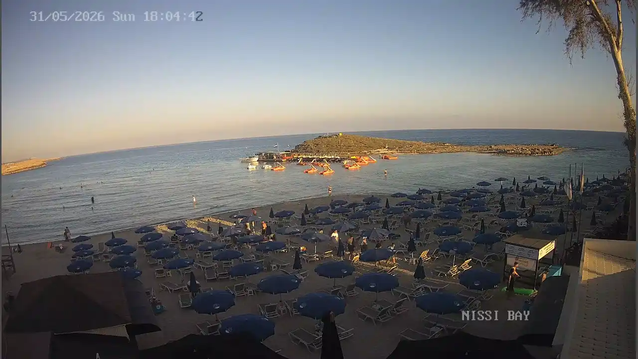 Webcam snapshot from :city — May 31, 2026 16:00