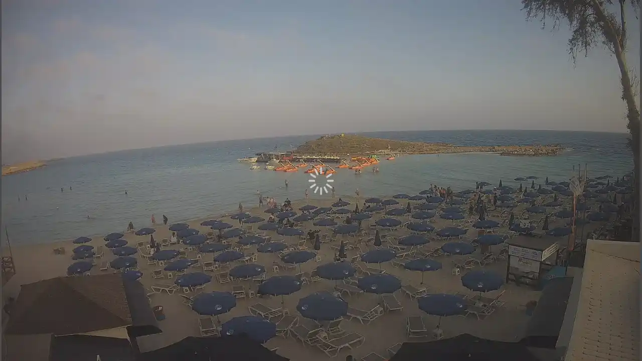 Webcam snapshot from :city — June 7, 2026 16:00