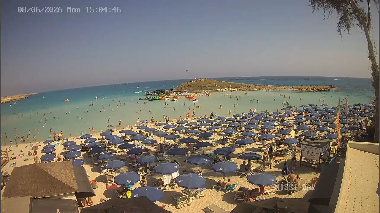 Webcam snapshot from :city — June 8, 2026 13:00