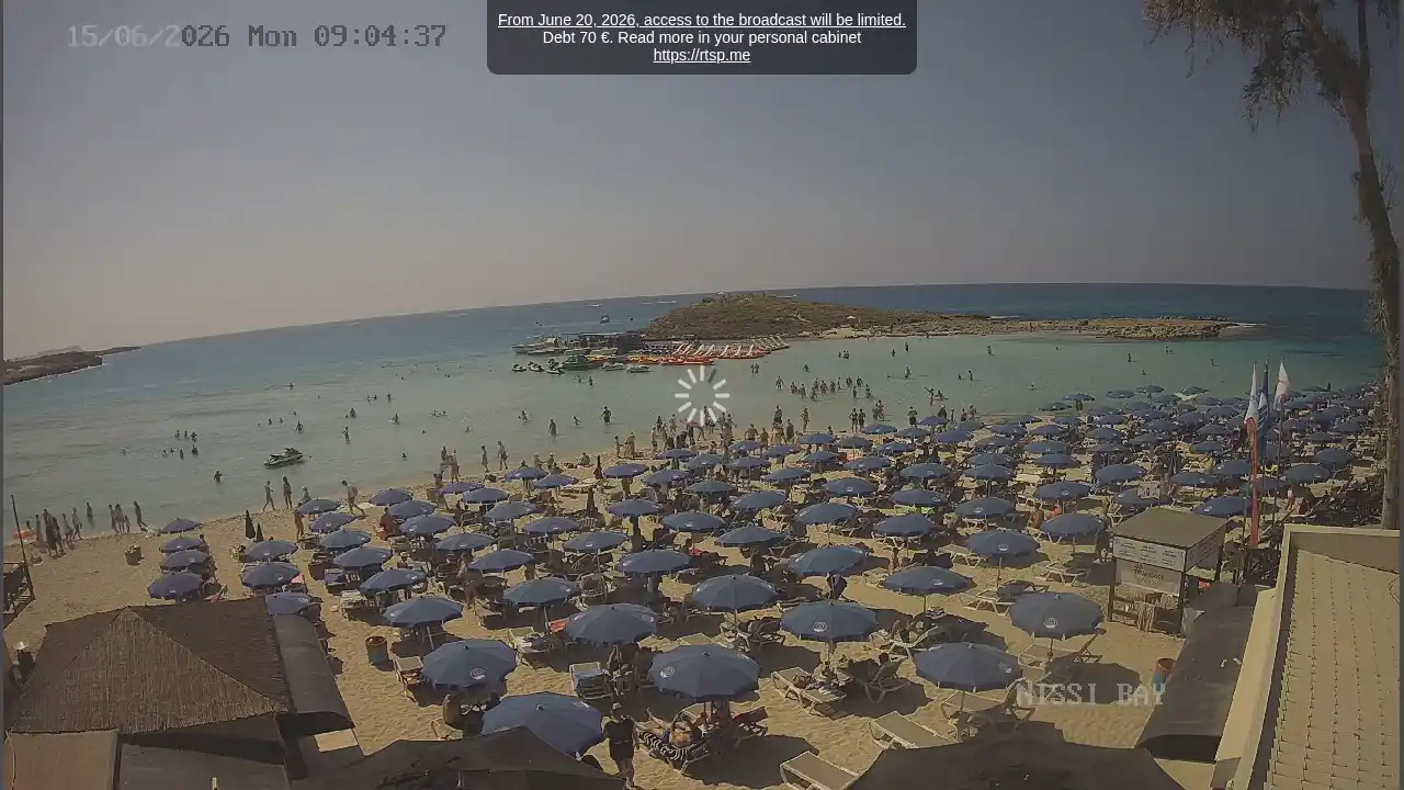 Webcam snapshot from :city — June 15, 2026 07:00