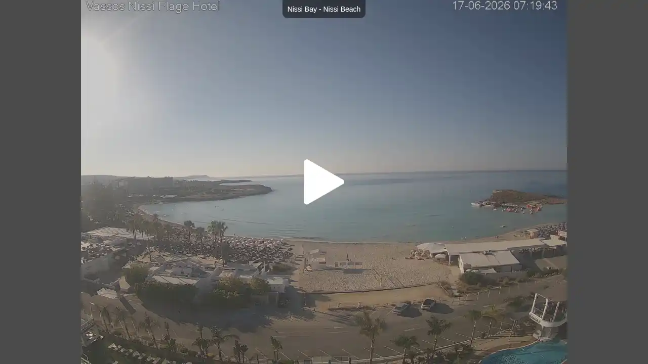 Webcam snapshot from :city — June 17, 2026 05:00