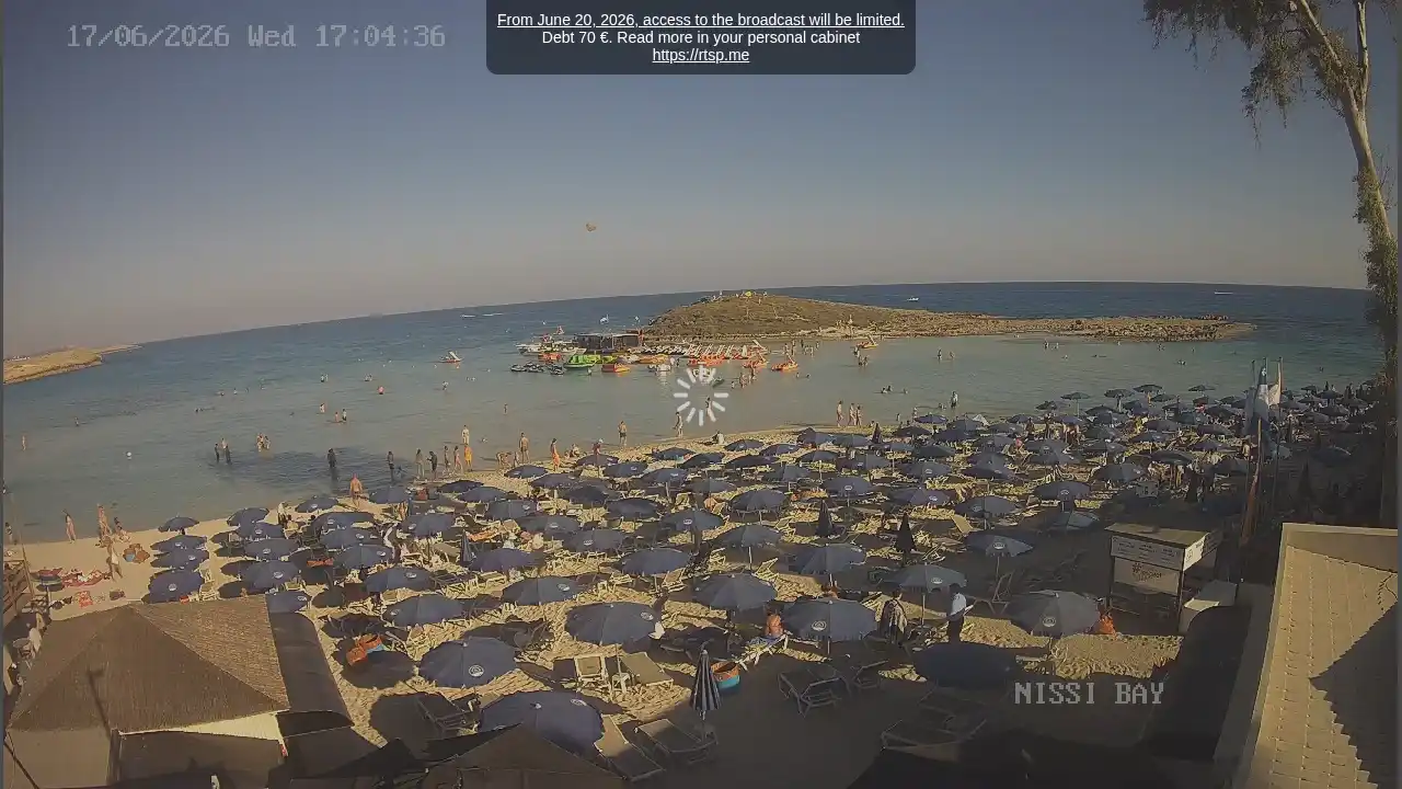 Webcam snapshot from :city — June 17, 2026 15:00