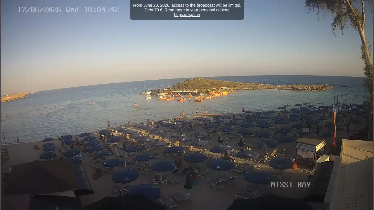 Webcam snapshot from :city — June 17, 2026 16:00