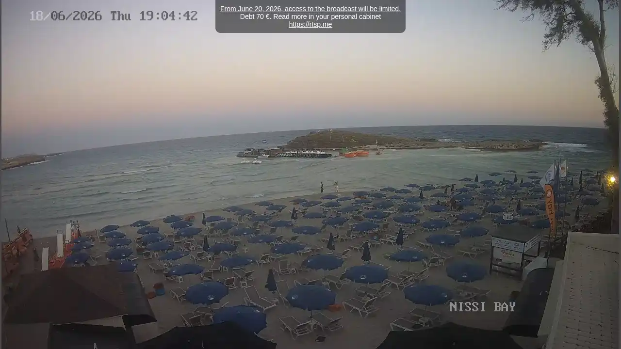 Webcam snapshot from :city — June 18, 2026 17:00