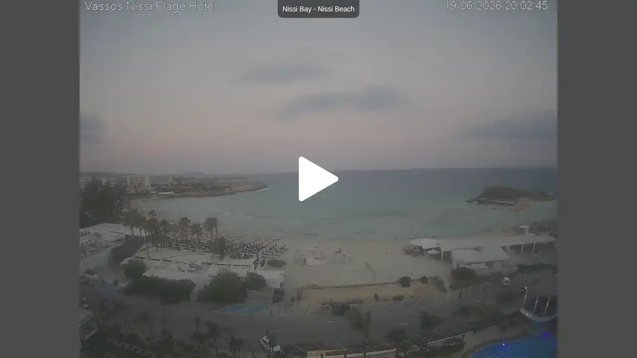 Webcam snapshot from :city — June 19, 2026 17:00