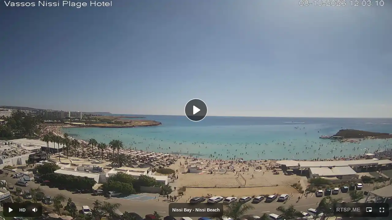 Webcam snapshot from :city — October 8, 2026 09:00