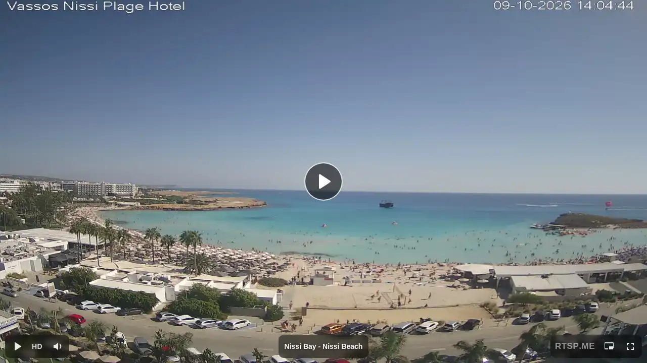 Webcam snapshot from :city — October 9, 2026 11:00