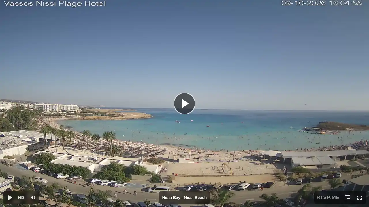 Webcam snapshot from :city — October 9, 2026 13:00