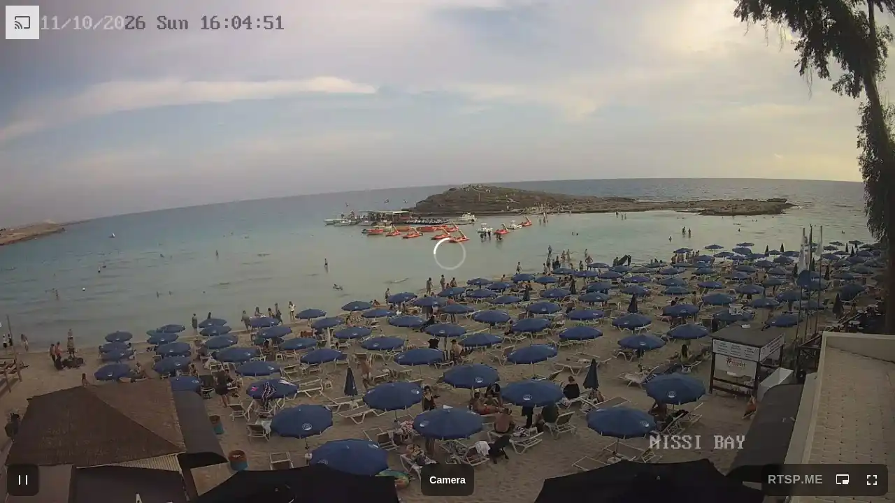 Webcam snapshot from :city — October 11, 2026 14:00