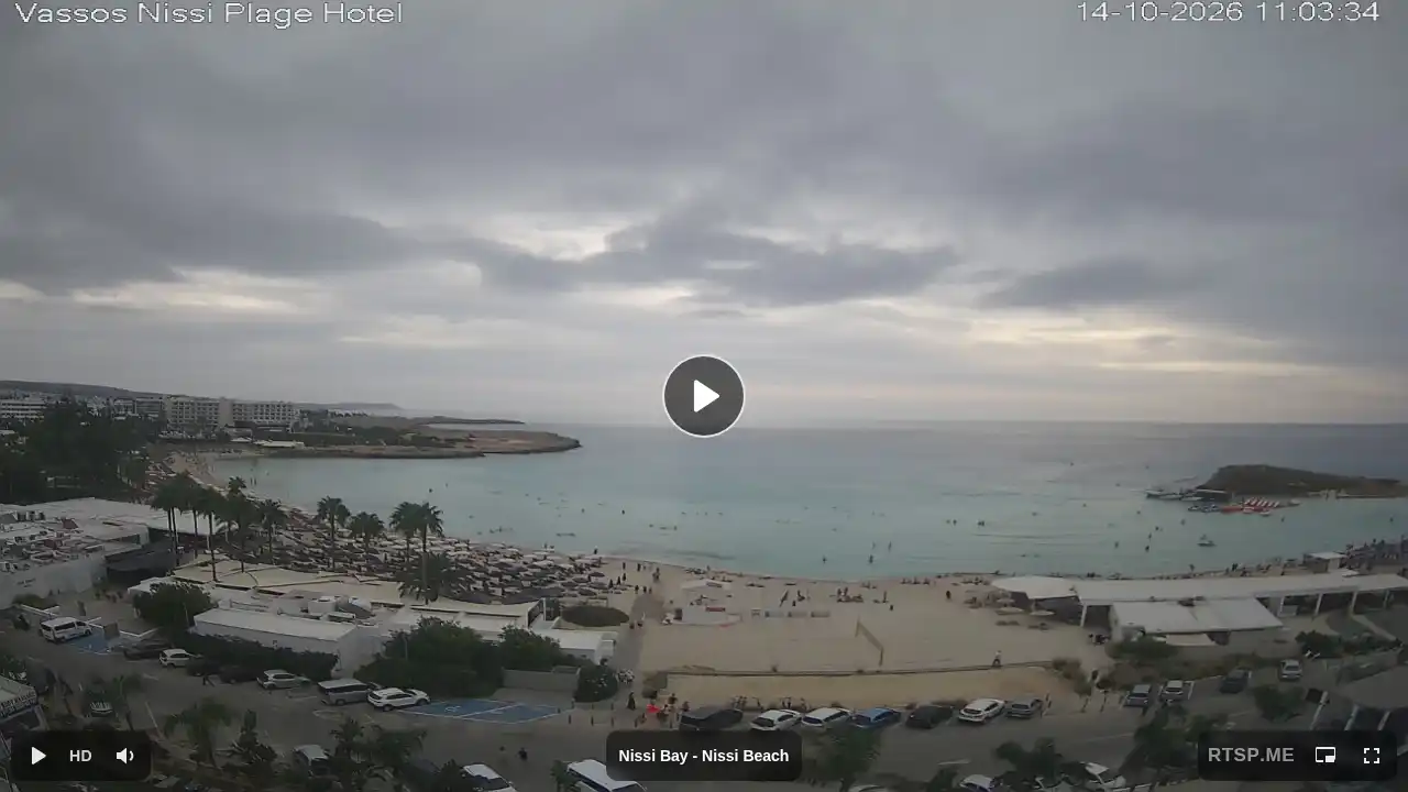 Webcam snapshot from :city — October 14, 2026 08:00