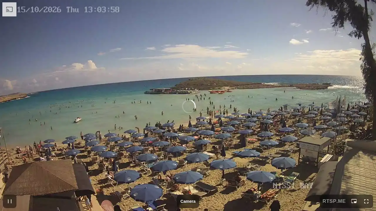 Webcam snapshot from :city — October 15, 2026 11:00