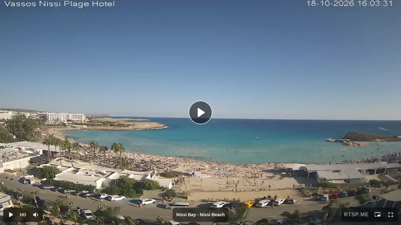 Webcam snapshot from :city — October 18, 2026 13:00