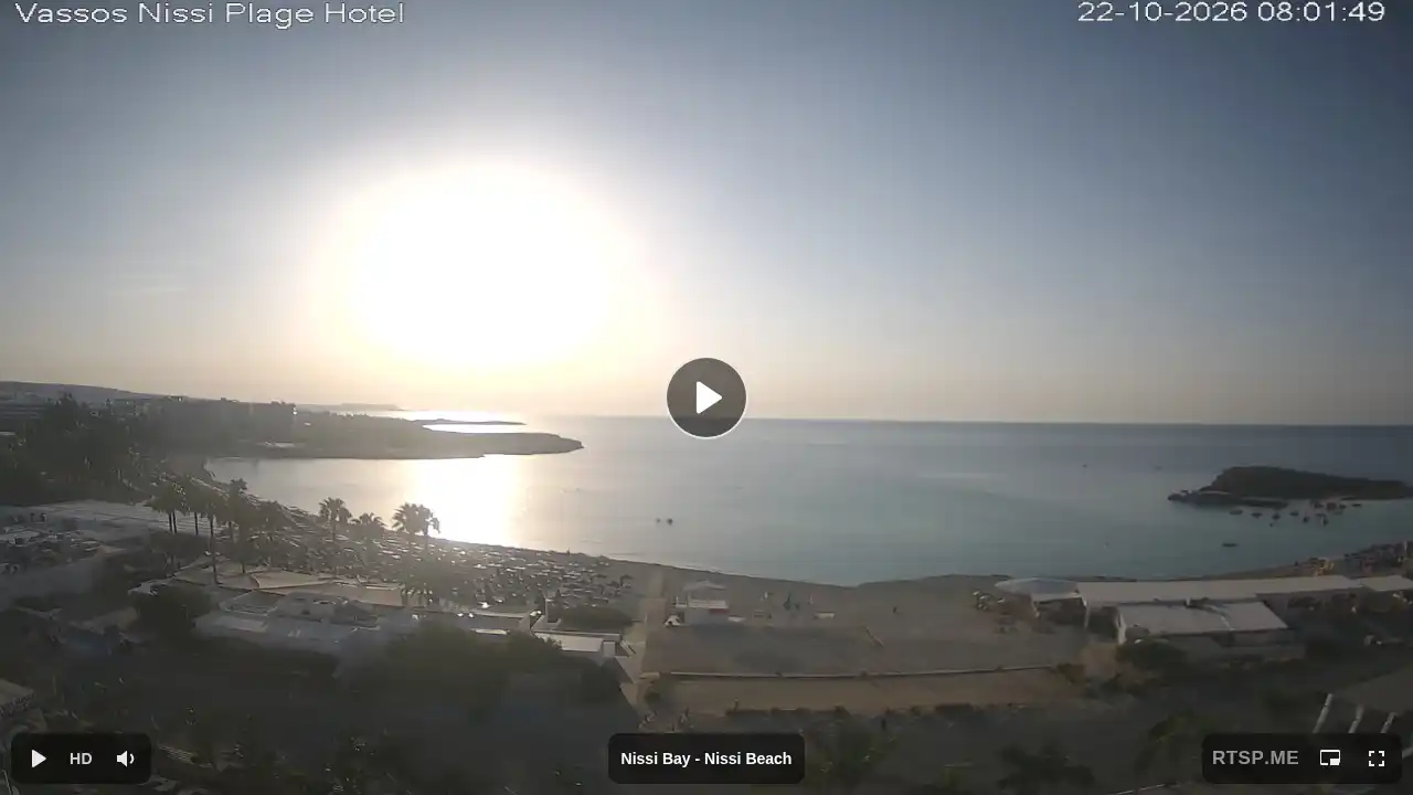 Webcam snapshot from :city — October 22, 2026 05:00