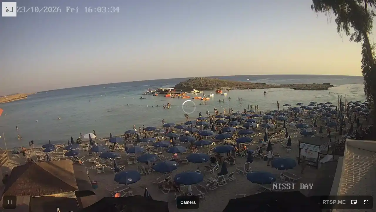 Webcam snapshot from :city — October 23, 2026 14:00
