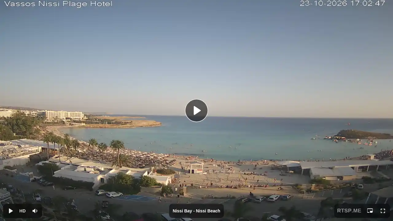 Webcam snapshot from :city — October 23, 2026 14:00