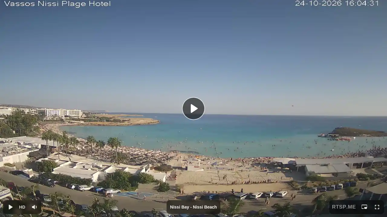 Webcam snapshot from :city — October 24, 2026 13:00
