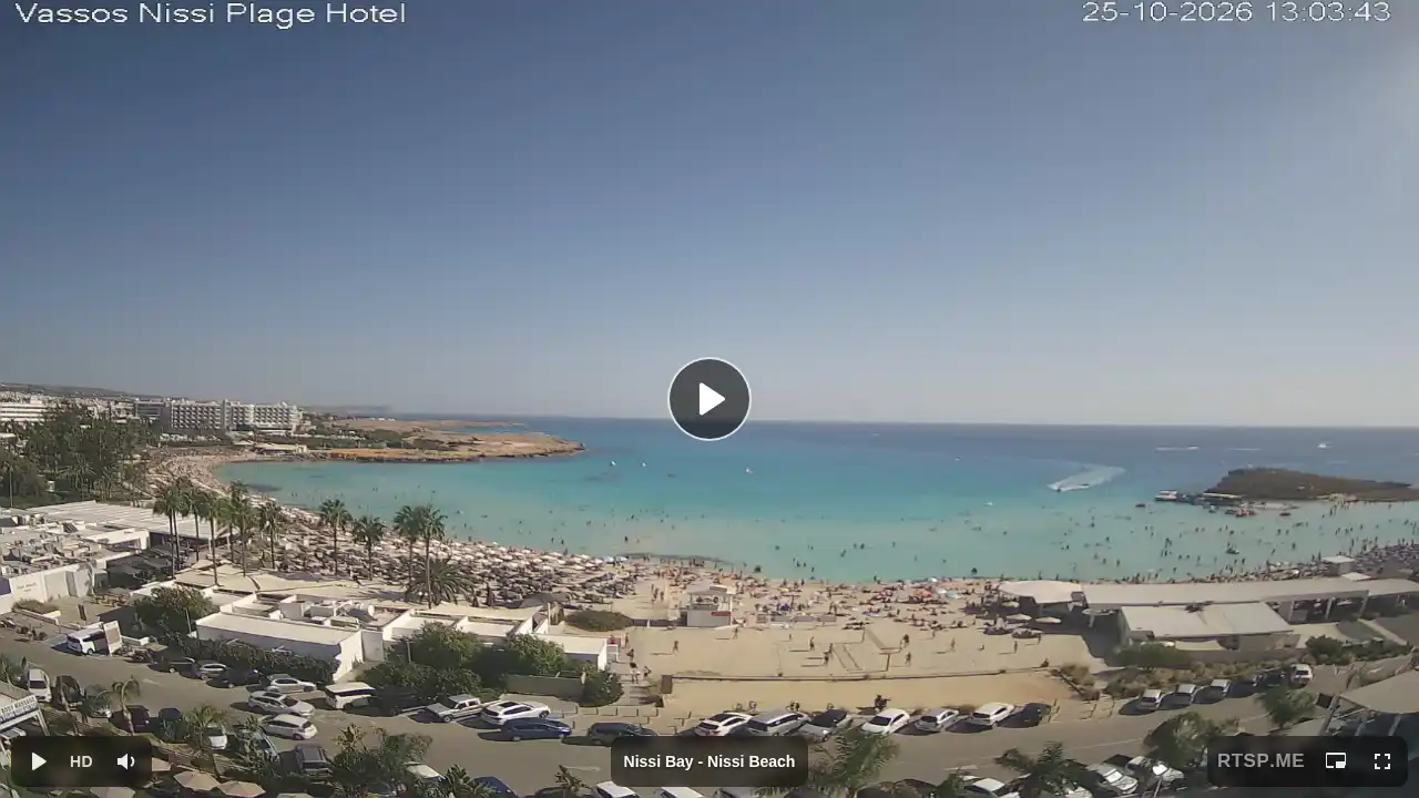 Webcam snapshot from :city — October 25, 2026 11:00